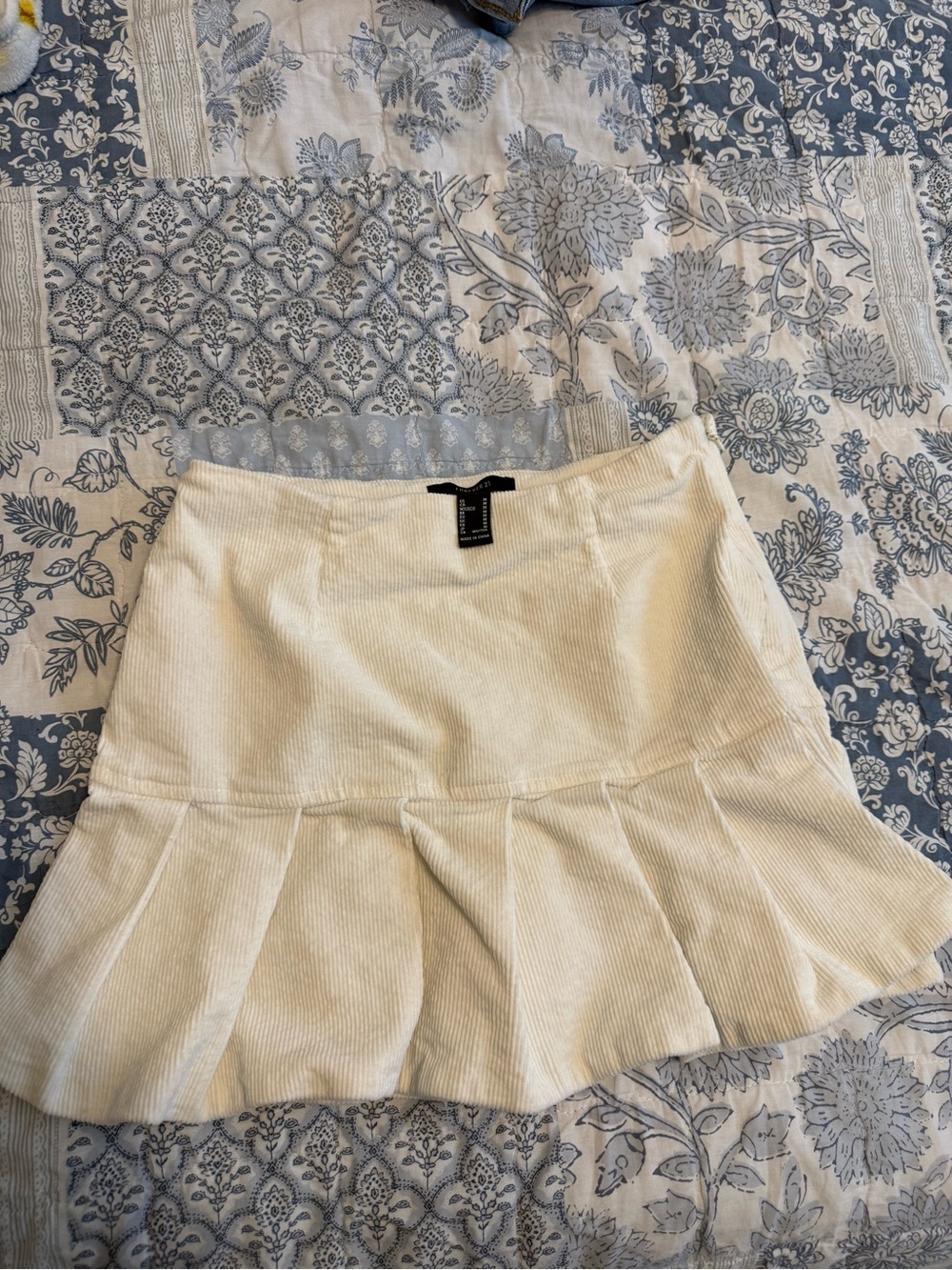 Forever 21 Cream Corduroy Pleated Mini Skirt